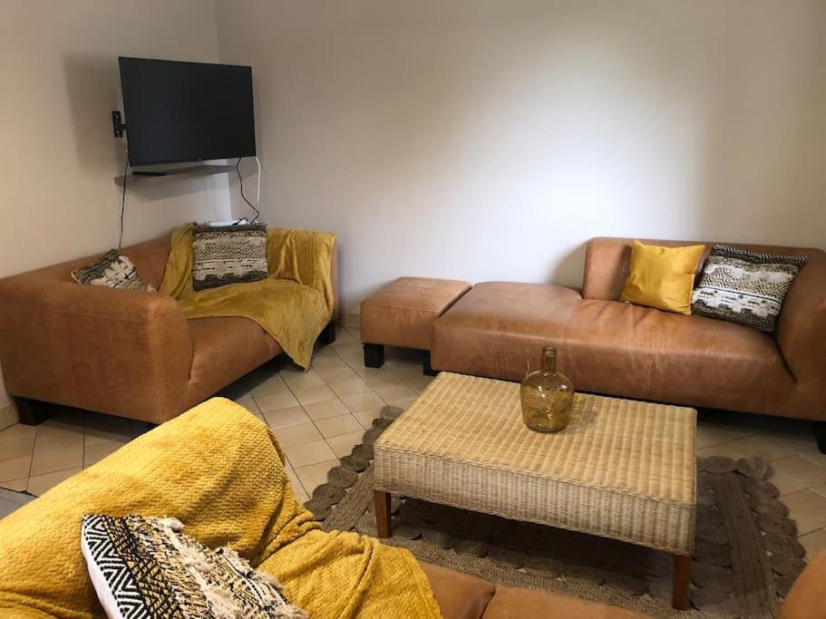 Laveissière Maison Individuelle מראה חיצוני תמונה